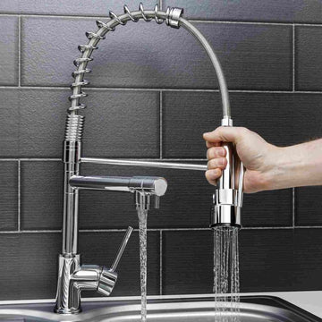 The Great Tap Debate: Why Pullout Taps Are Taking Over Kitchens!