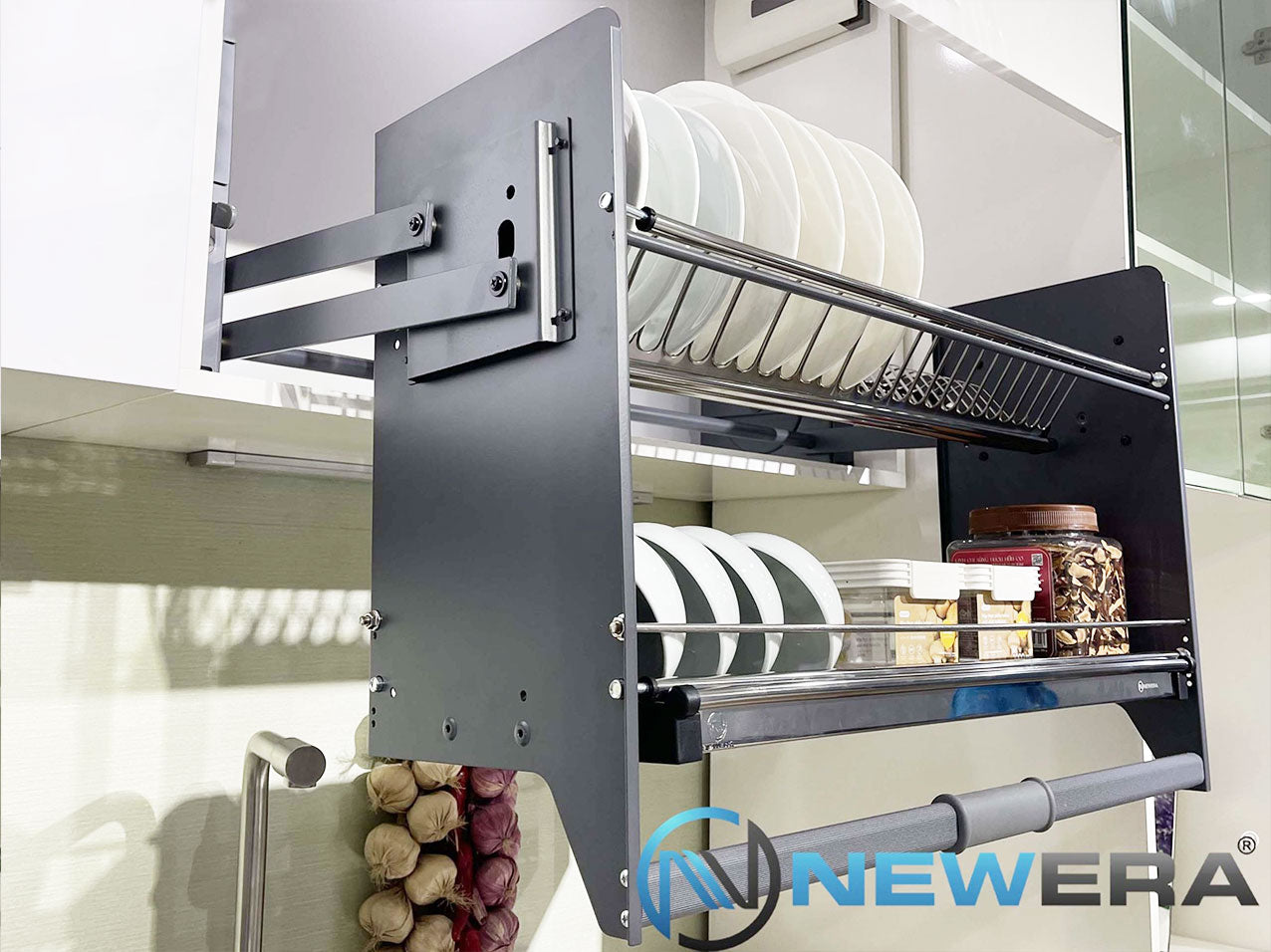 New Era Pull Down Elevator Basket With Plate Storage