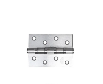 Stainless steel hinge with a silver finish, measuring 4 by 3 by 2.5 mm.